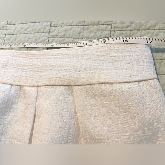 Banana Republic Pleated Ivory Metallic Textured Pencil Skirt Knee Length sz‎ 14 - Picture 5 of 10
